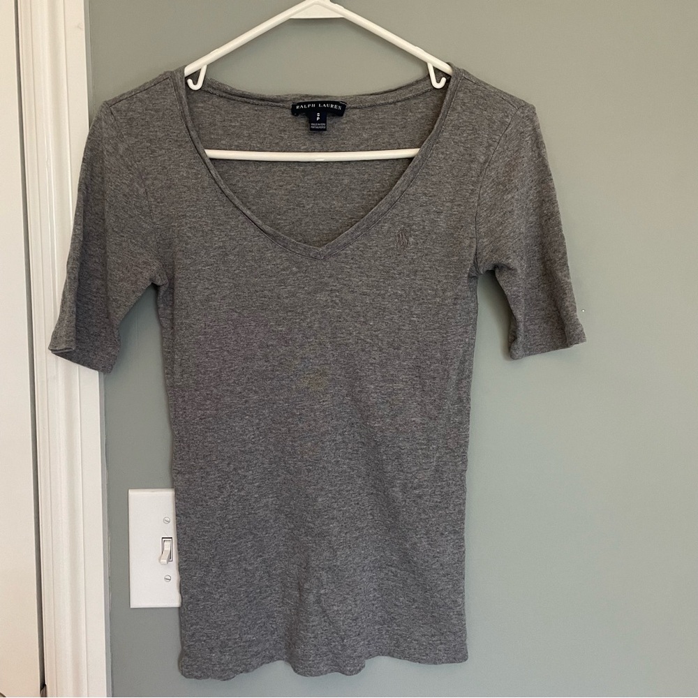 3 for $30 | Ralph Lauren Blue Label Gray V Neck Tee Shirt - Picture 2 of 10